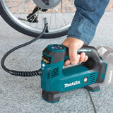 Makita DMP180Z Kompressor 8,3 bar 18 V (ohne Akku, ohne Ladegerät), Blau, Silber